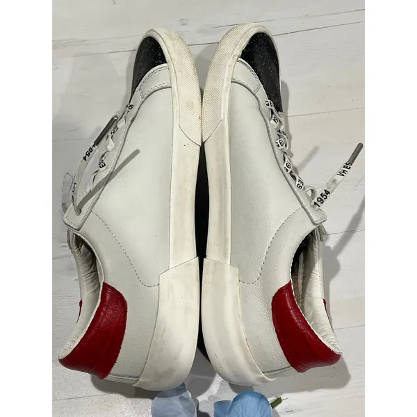 Vintage Havana White Star Glitter Sneakers Red Accent Lace Up Shoes‎ - Image 5