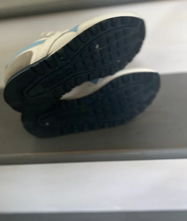 Reebok Sneakers - Image 5