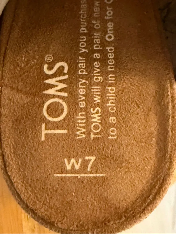 TOMS Women’s Size 7 Gray Suede Peep Toe Block Heel Sandals - Image 8