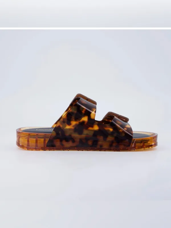 CUSHIONAIRE Pool Jelly Slide Sandals - Image 4