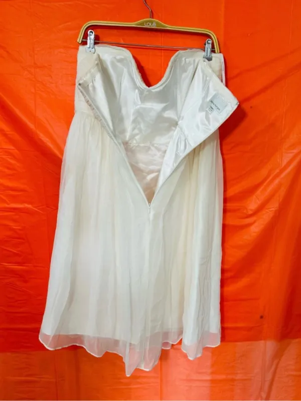Donna Morgan Ivory Strapless Sweetheart Tulle Midi Dress - Image 3