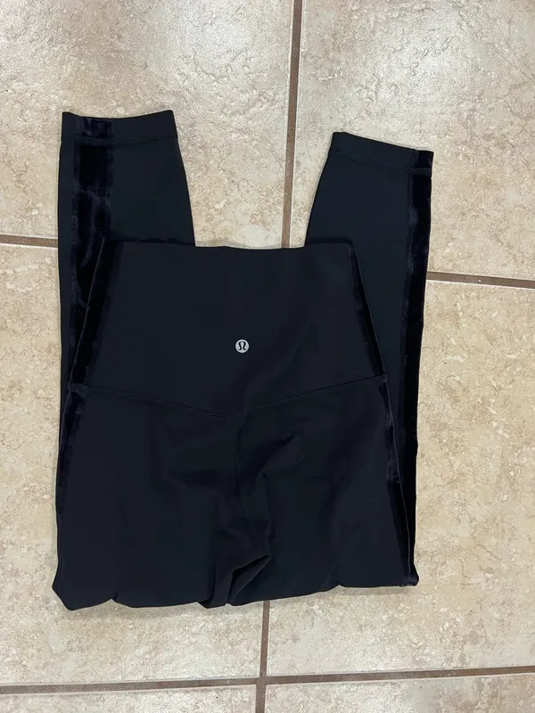 Lululemon leggings  - Image 3