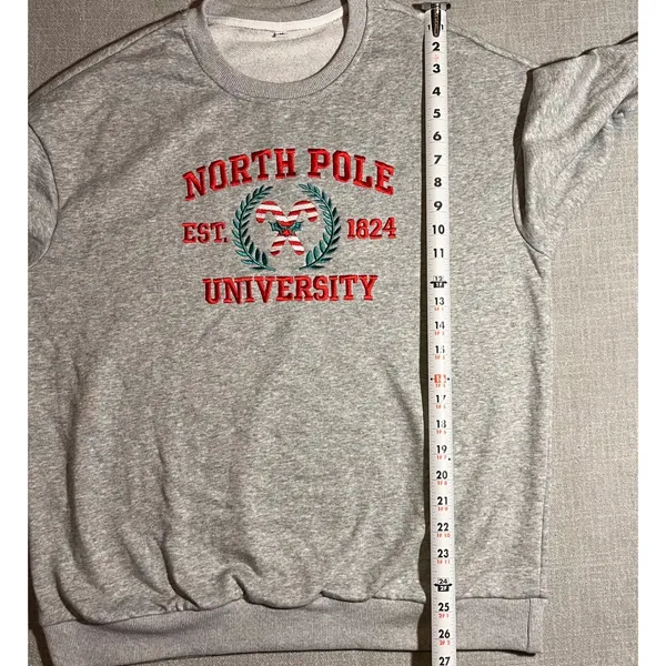 North Pole University‎ Sweatshirt Women's Size M Grey Pullover Long Sleeve - Image 5