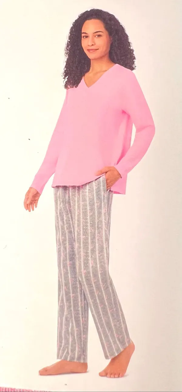 Nautica Women’s 2-Piece Pajama Set New With Tags Size Small - Image 4