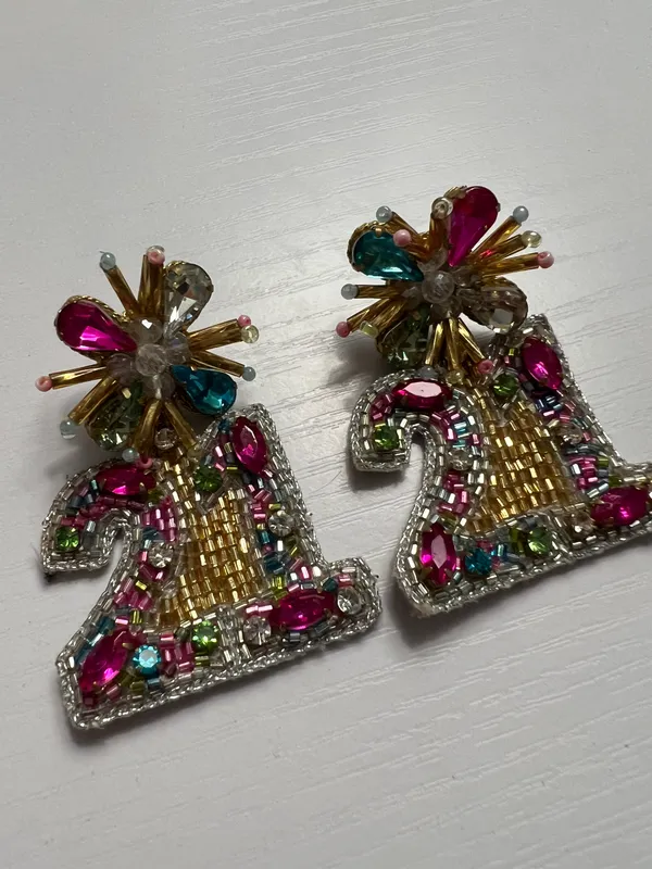 21 Bedazzled Earrings Multiple - Image 2