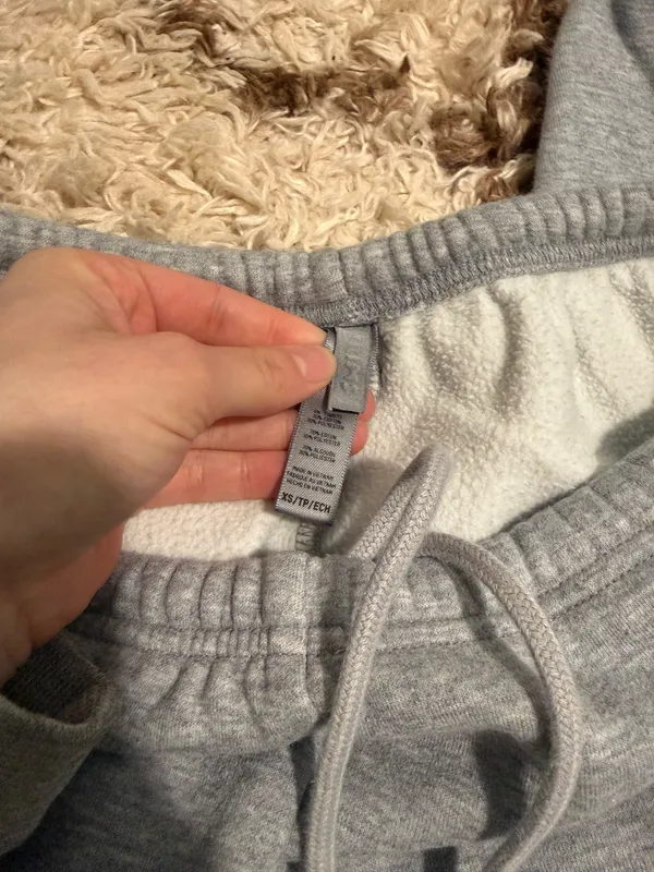 SKIMS Sweat Set - Image 6