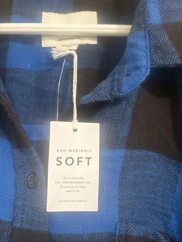 American Eagle Size Medium Boyfriend Fit Blue Flannel Shirt New With Tags - Image 5