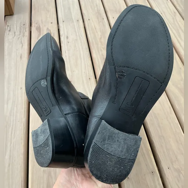 Genuine leather boots 🖤🖤 Black Size 7 - Image 4