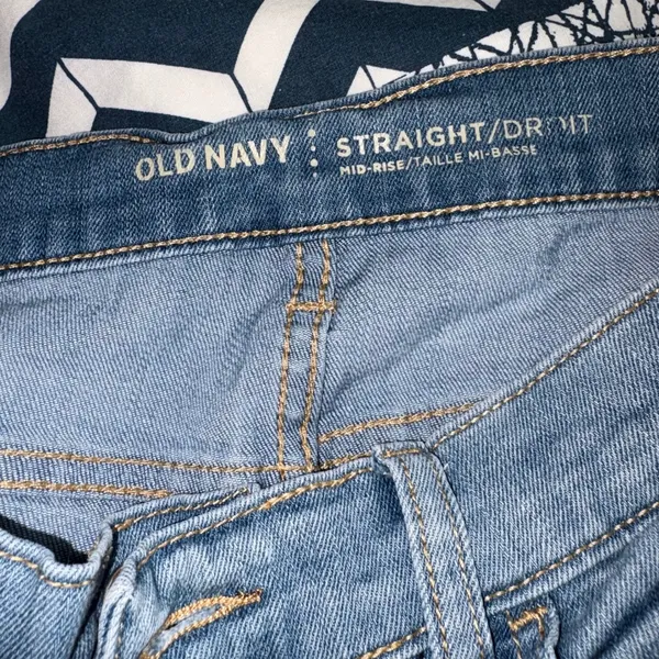 Old Navy Straight Droit Mid-Rise‎ Distressed Blue Jeans Womens Medium Wash - Image 4