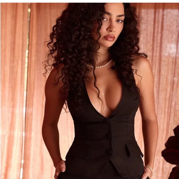 JULIET House of CB BLACK SLEEVELESS TUXEDO TOP‎ USD $139 size M vest - Image 2