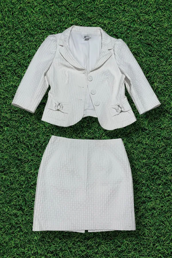 Kay Unger Skirt Suit - Image 2