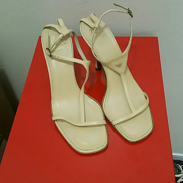 Roeposh - Tan TStrap Christian Louboutin Heels Shoes 39 1/2 - Image 2