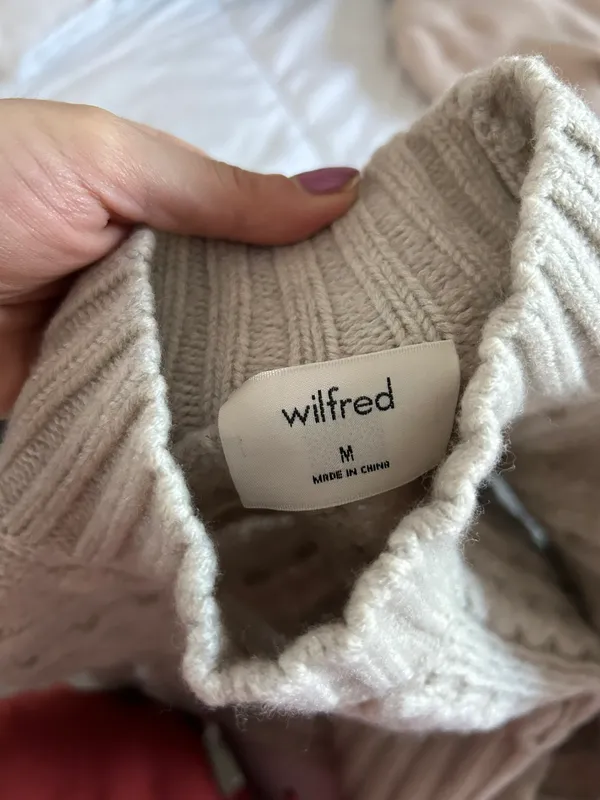 Aritzia Wildfred Sweater - Image 2