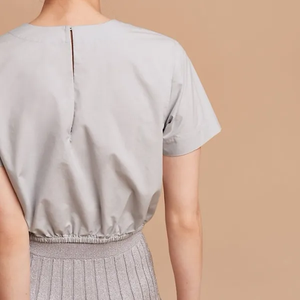 Aritzia Wilfred Cotton Lausanne Blouse in Lune (grey) in size Medium - Image 2