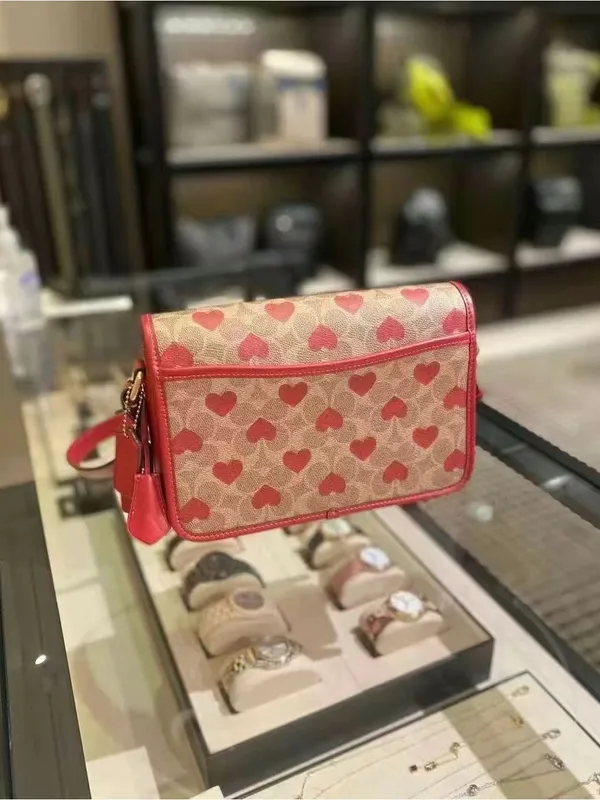 Coach Restored Studio Shoulder Bag In Signature Canvas With Heart Print cg240 - Image 3