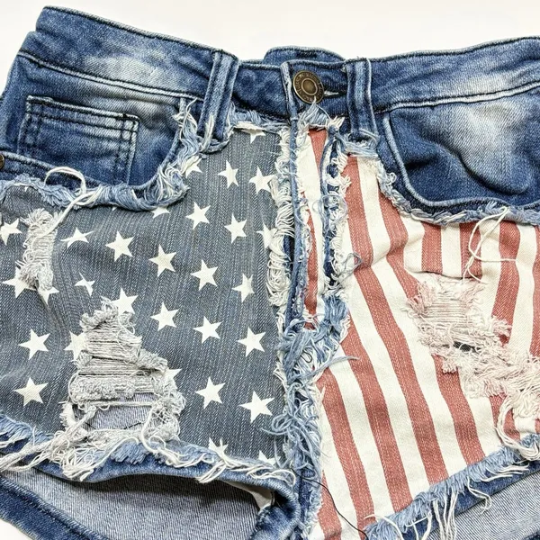 Machine Nouvelle Shorts Women's 26 Distressed High Waist USA Flag 4th of July - Image 2