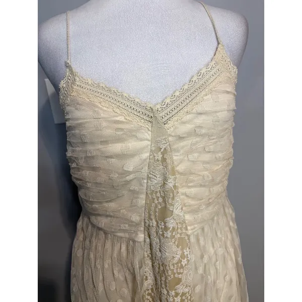 Ryu Cream Whimsical‎ Lace Swiss Dot Tulle Midi Dress Smocked Back NWT Large - Image 2