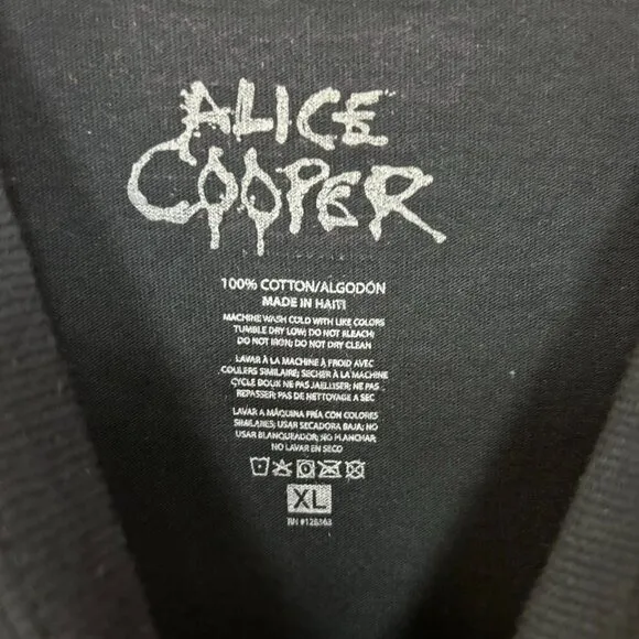 Alice Cooper Santa Claws is Coming to Town Xmas Album Tee XL - Image 4