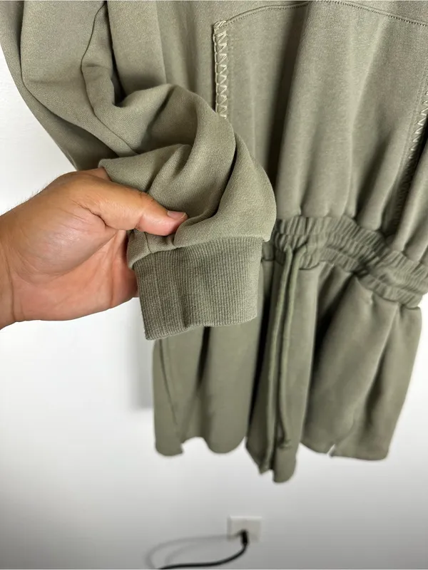 Natural Life Charlie V-Neck Hooded Cotton Green Pocket Romper Sz M - Image 7