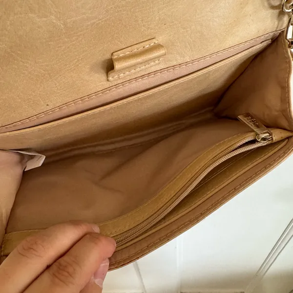 Beis The Travel Wallet Bag in beige vegan‎ leather. - Image 4