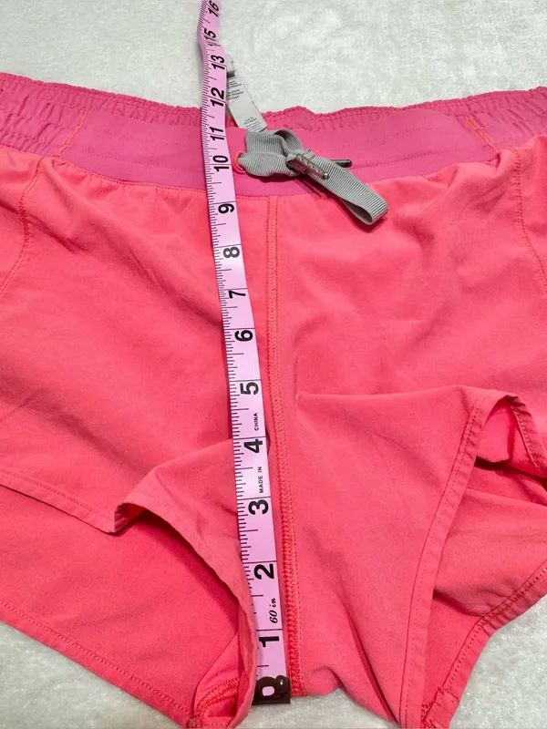 Lululemon Hotty Hot Short Flash Light 2.5” Size 10 - Image 13