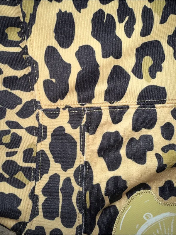 WWE Mitchell & Ness WrestleMania Vegas Leopard Print Jersey - Tan & Black - Image 7