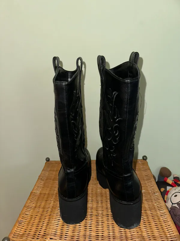 Mid Calf Boots - Image 3