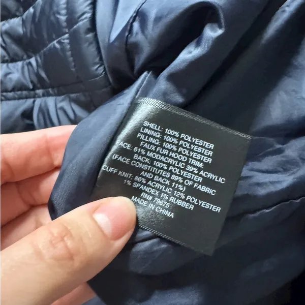 🧥‎ Liz Claiborne Women’s Navy Quilted Puffer Coat XXL Gold Zip Longline Warm 🧥 - Image 6