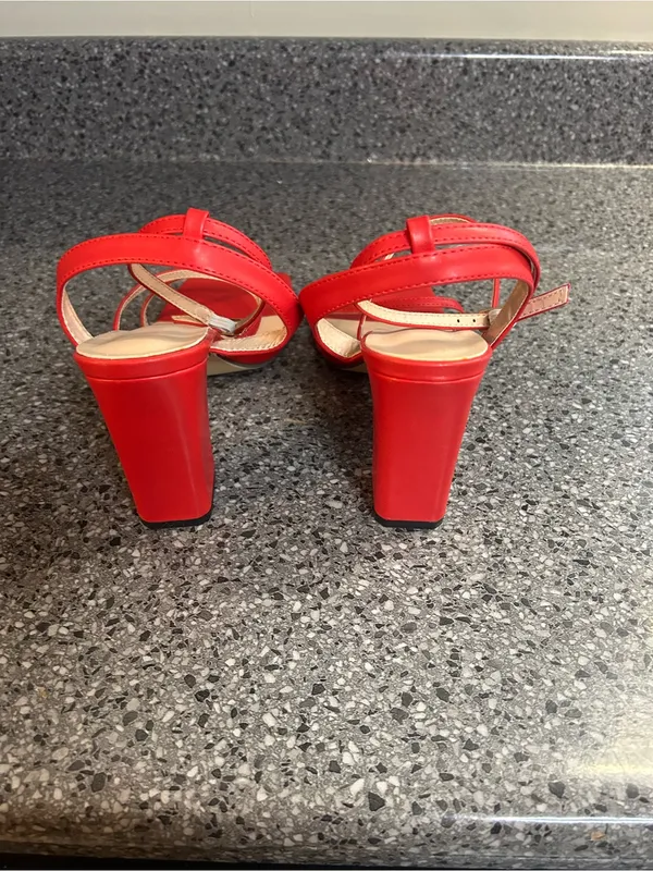 SHEIN Red Strappy Square Toe Block Heels - Image 4