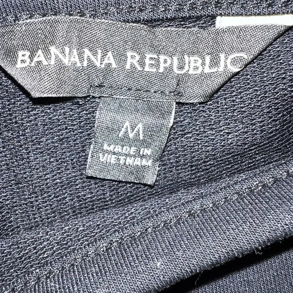 Banana Republic black stretchy top - Image 4