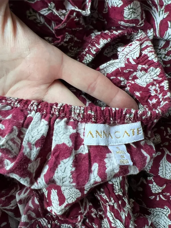 Anna Cate Milkmaid Smocked Burgundy Printed Dress Maxi Small - Image 3