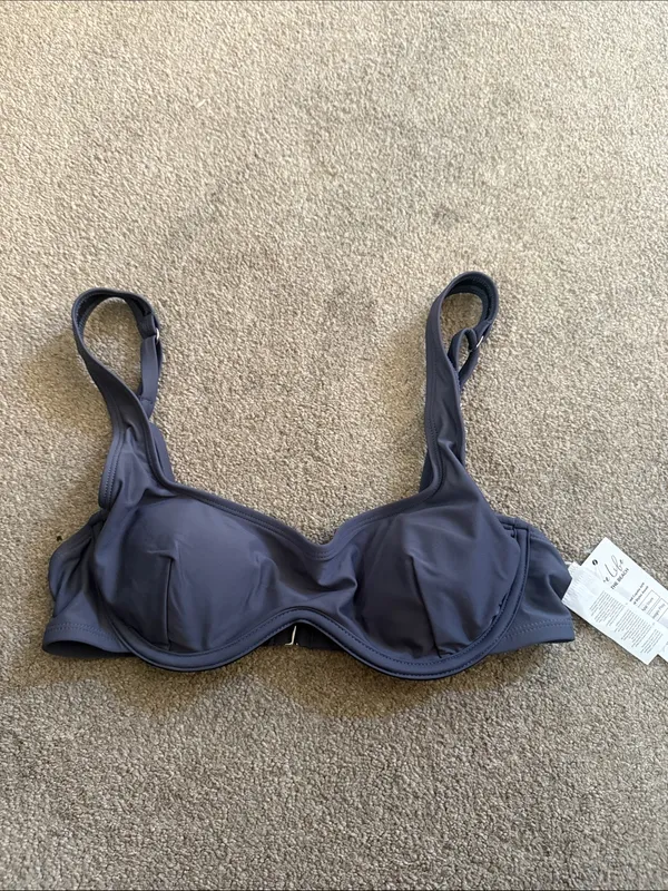 Cupshe Serene Land Charcoal Grey Underwire Bikini Swim Top Size S - Image 3
