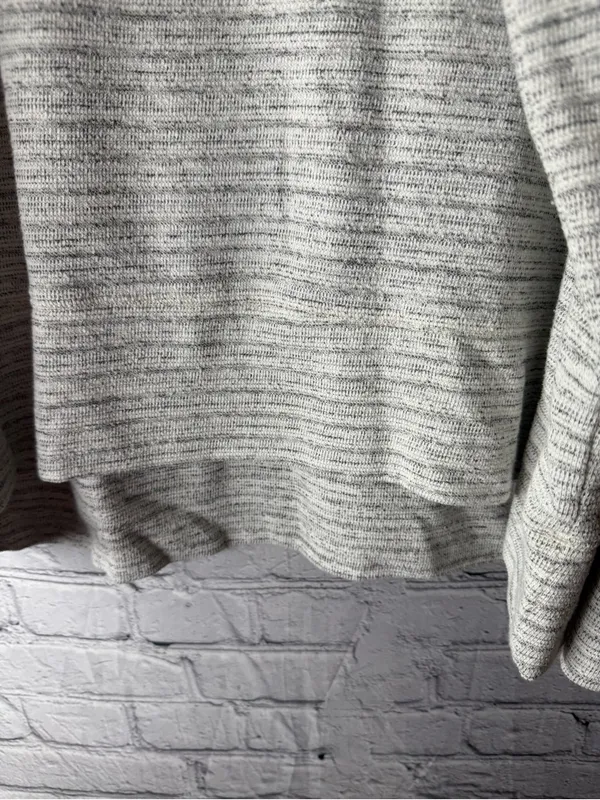 Aerie Light Gray Striped Knit Crewneck Sweater large - Image 10