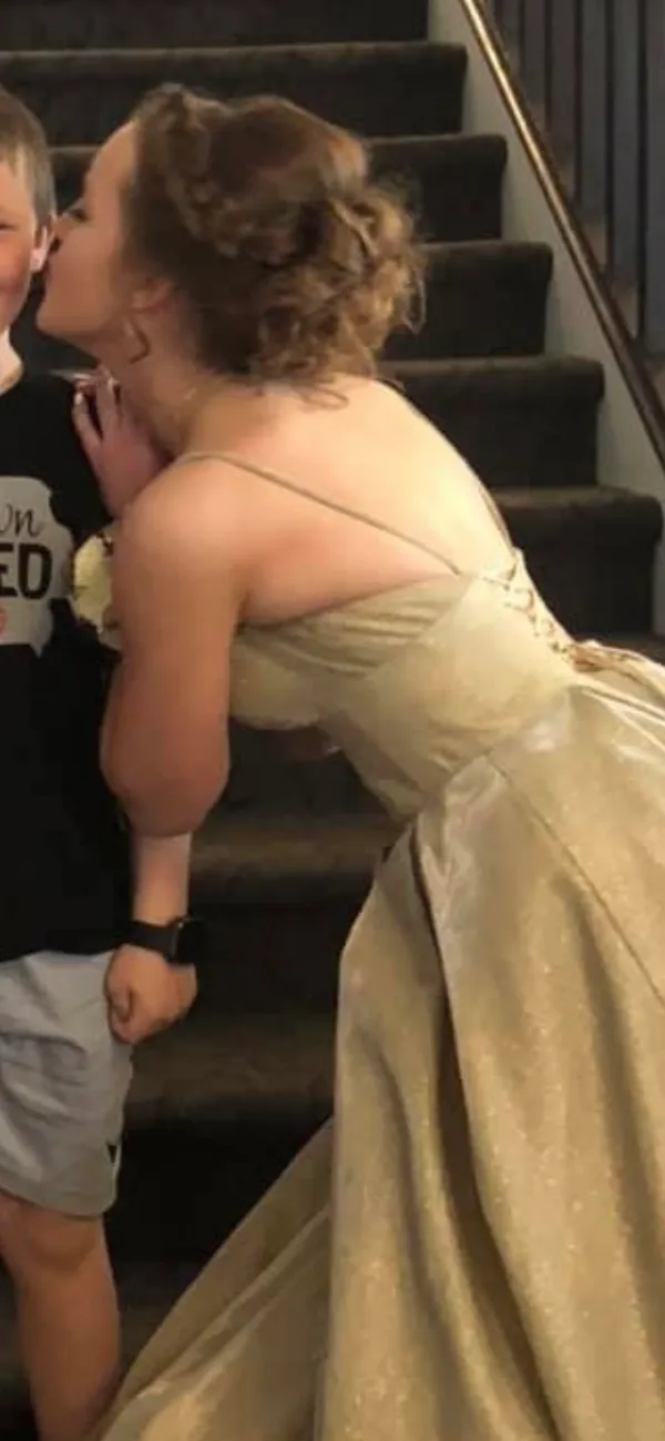 Gown - Image 4