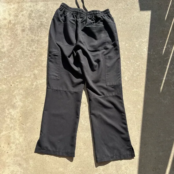 Black cargo XSP scrub hi rise pants - Image 6