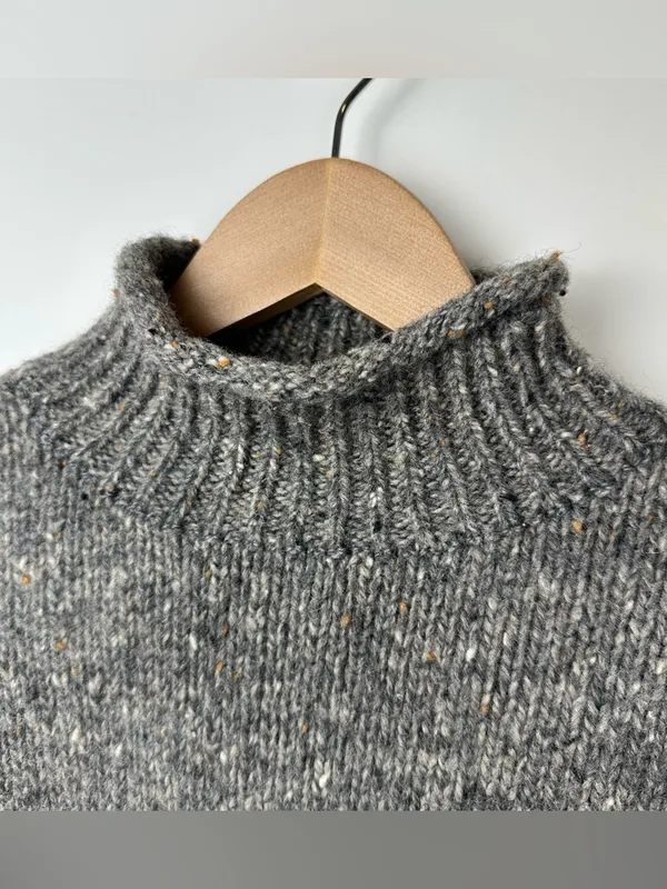 Vintage Abercrombie & Fitch Wool Turtleneck Sweater - Image 4