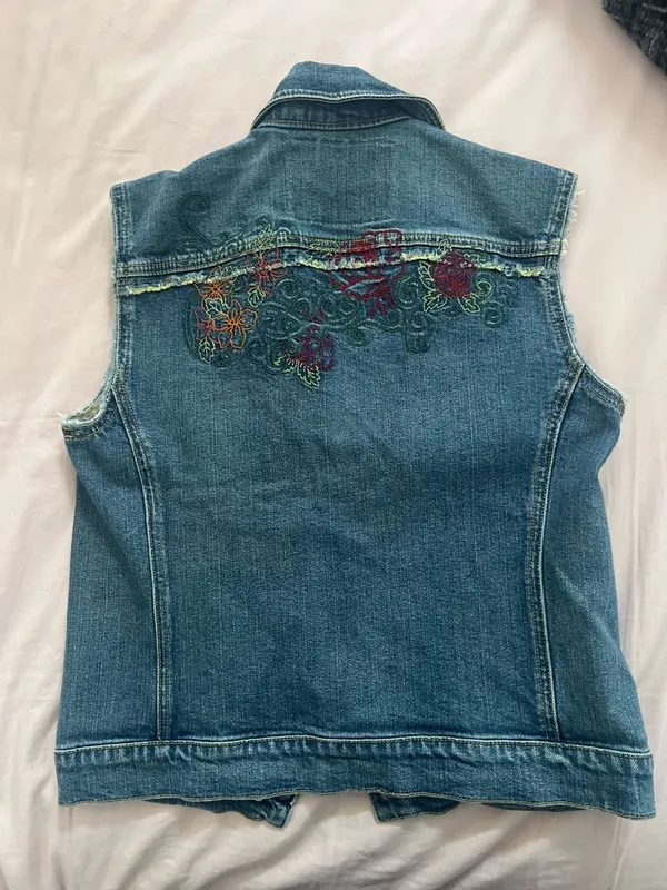 Fiorucci Blue Denim Sleeveless Vest Floral Embroidery with Pink Label - Image 4