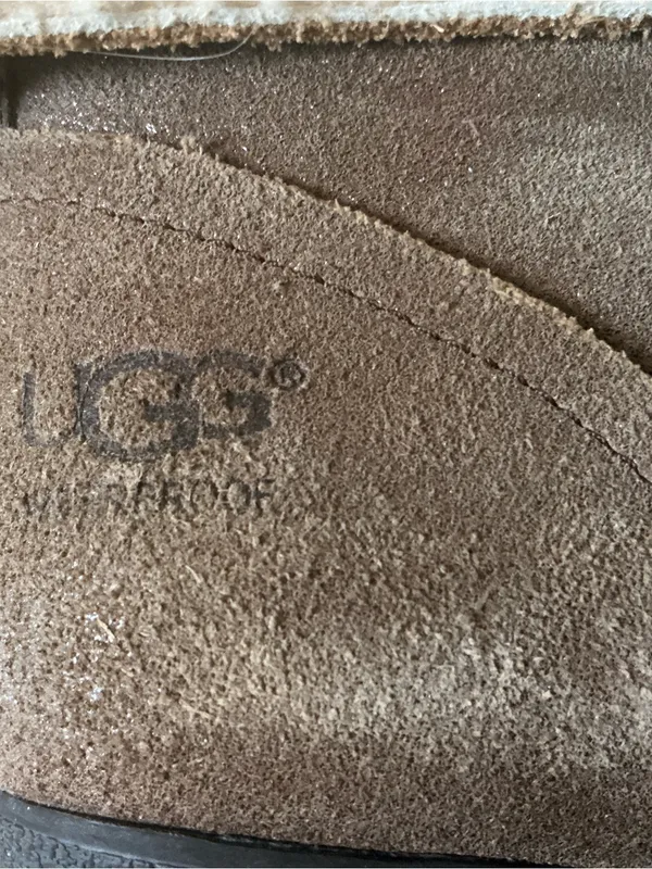 Ugg Zea brown suede waterproof shearling lined lace-up wedge boots size 9 - Image 7