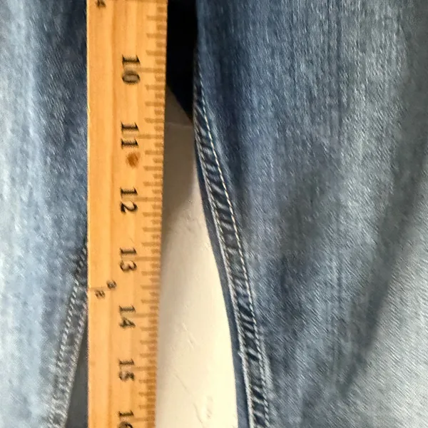 Silver Jeans Co Womens Straight Leg Blue Wash Denim Jeans Size 26 Cropped - Image 6