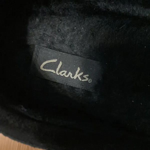 Clarks Leather Upper Moccasin Black Women’s Size 9 Medium Shoes Black Color - Image 4