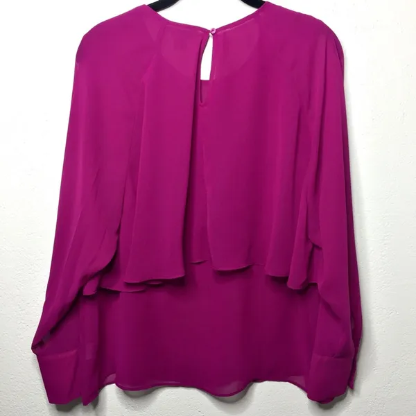 Belle & Sky Layered Long Sleeve Blouse Size Medium - Image 7