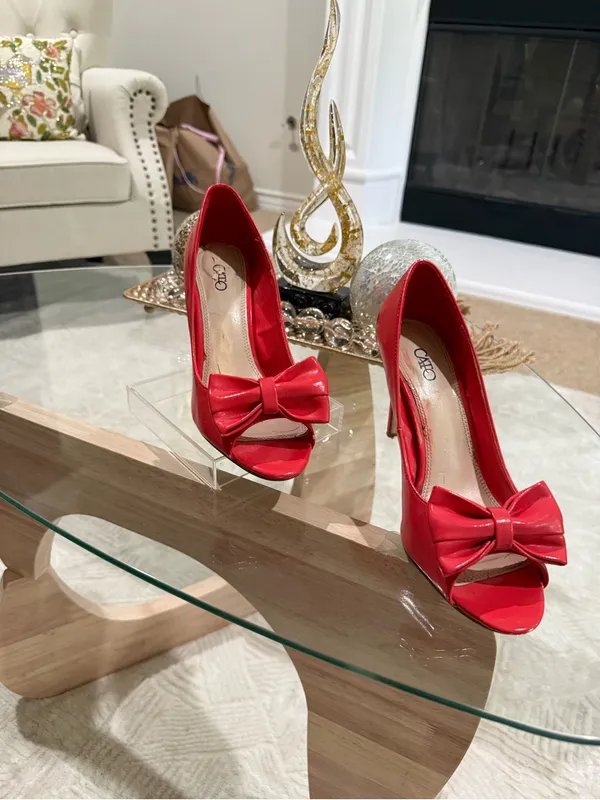 Cato Red Peep-Toe Bow Heels - Image 4