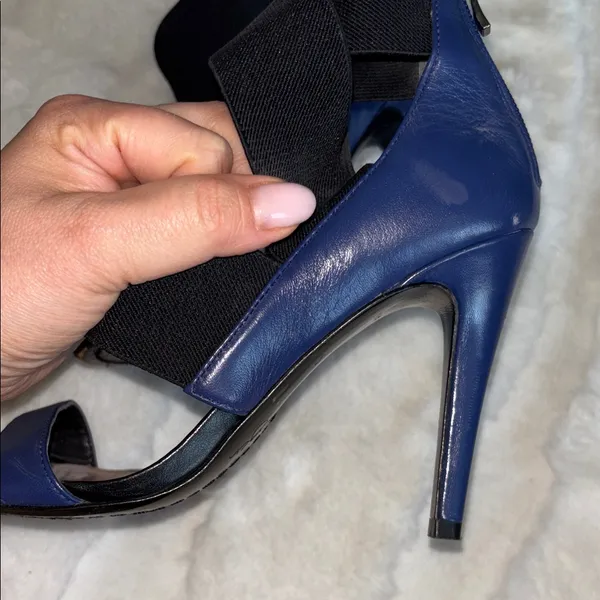 Halogen Blue Black Strappy Stiletto Sandals Heels Size 7 - Image 6