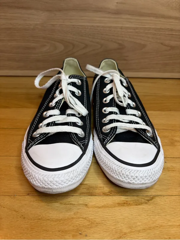 Converse Chuck Taylor Women's All Star Sneakers - Size 6.5 - Image 3