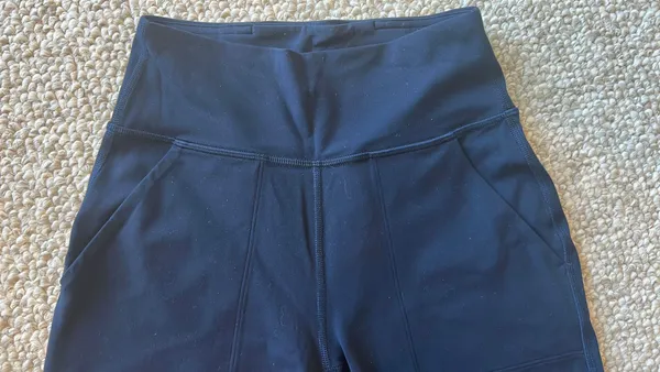 Lululemon Align Joggers 28" - Image 3