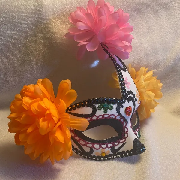 Floral Day of the Dead Mask - Image 4