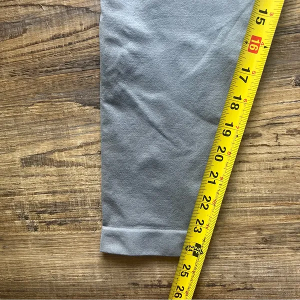 NVGTN Seamless Leggings Womens Medium Gray Activewear Athleisure Yoga - Image 4