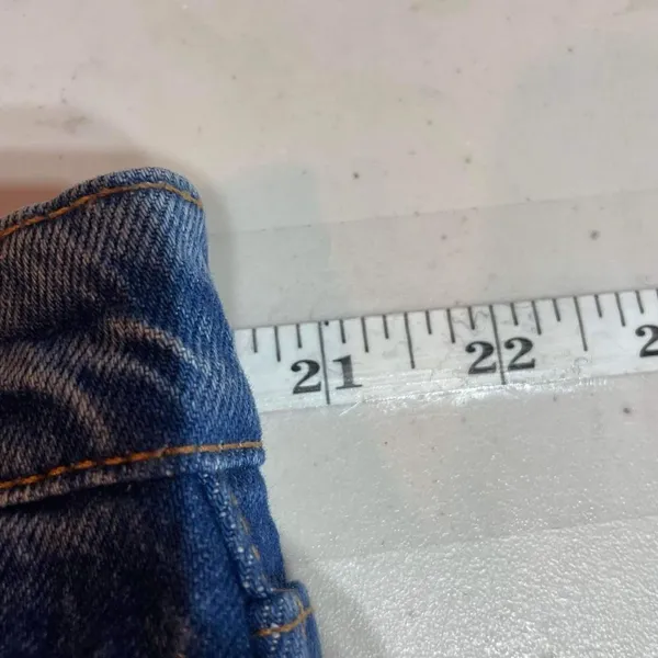 Levi's Women's Ribcage Straight Ankle Jeans Blue Denim Medium Wash‎ Size 18W - Image 11