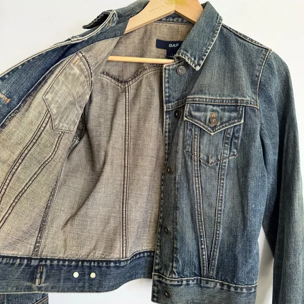 Vintage 200”s Gap Denim Jean Jacket Dark Mud Wash Preppy Size S Y2K - Image 7