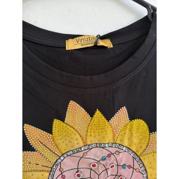 Vinizbena Women’s Embellished Graphic Top – Size Small - Image 2